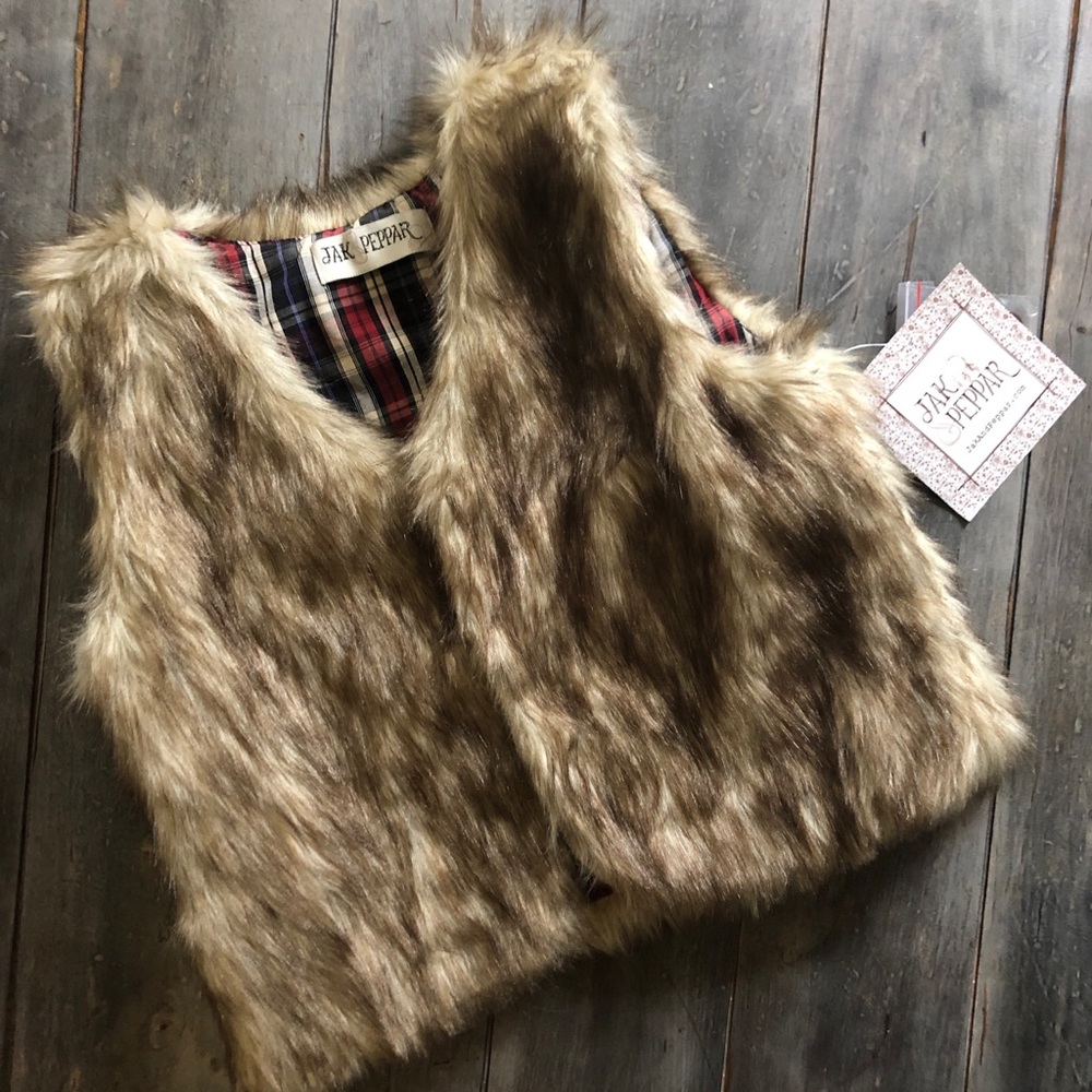 Fur vest